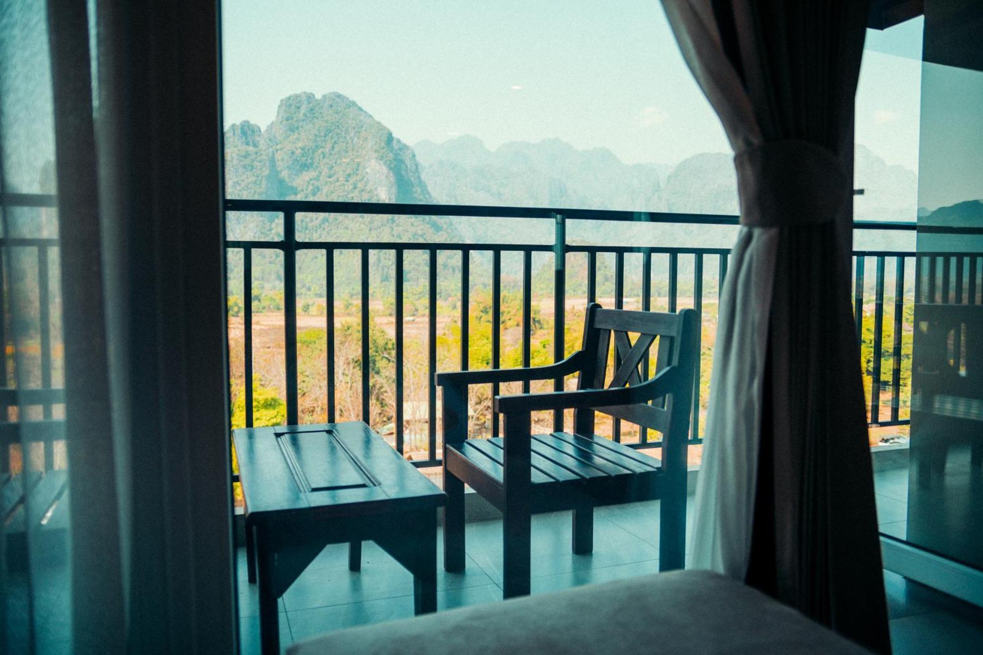 The Elephant Crossing Hotel Vang Vieng Buitenkant foto